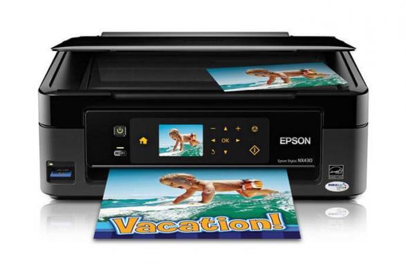 изображение МФУ Epson Stylus NX430 с ПЗК и чернилами